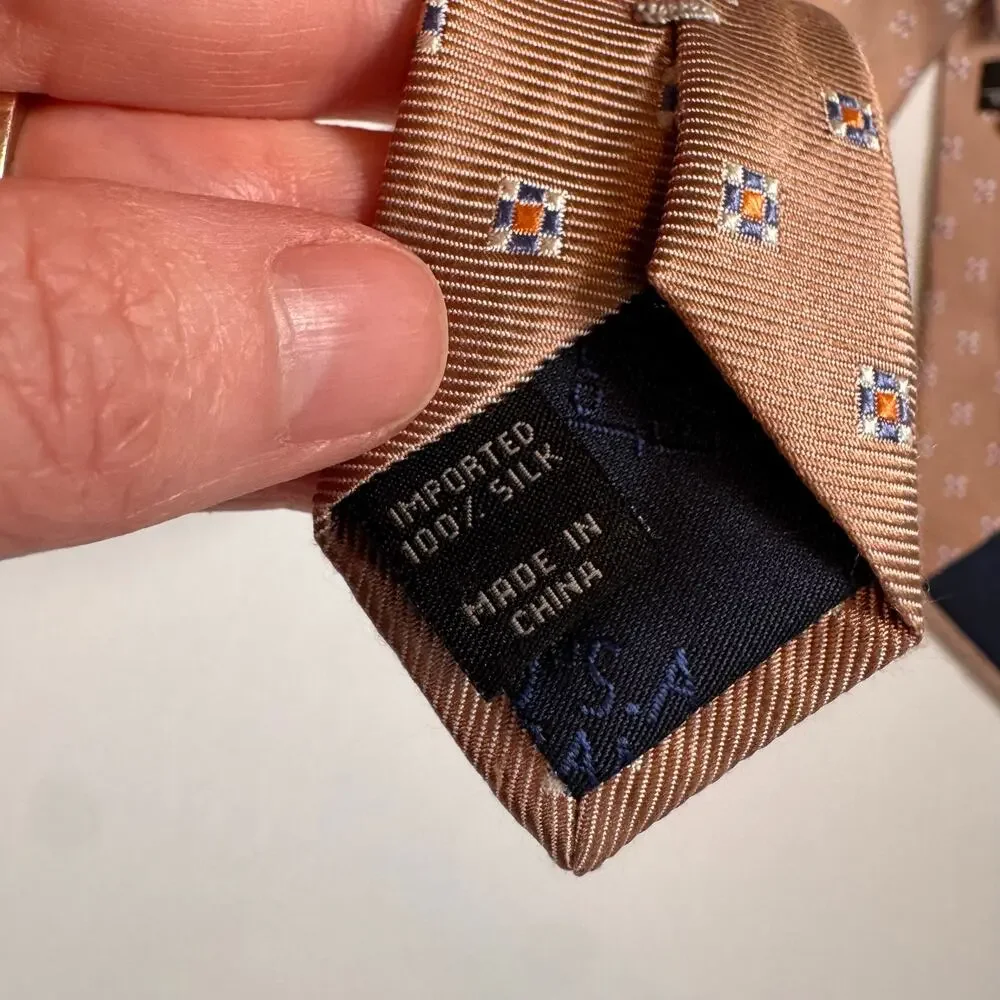 Jos. A. Bank Men’s Executive Collection Silk Necktie Tan Geometric Tie Classic